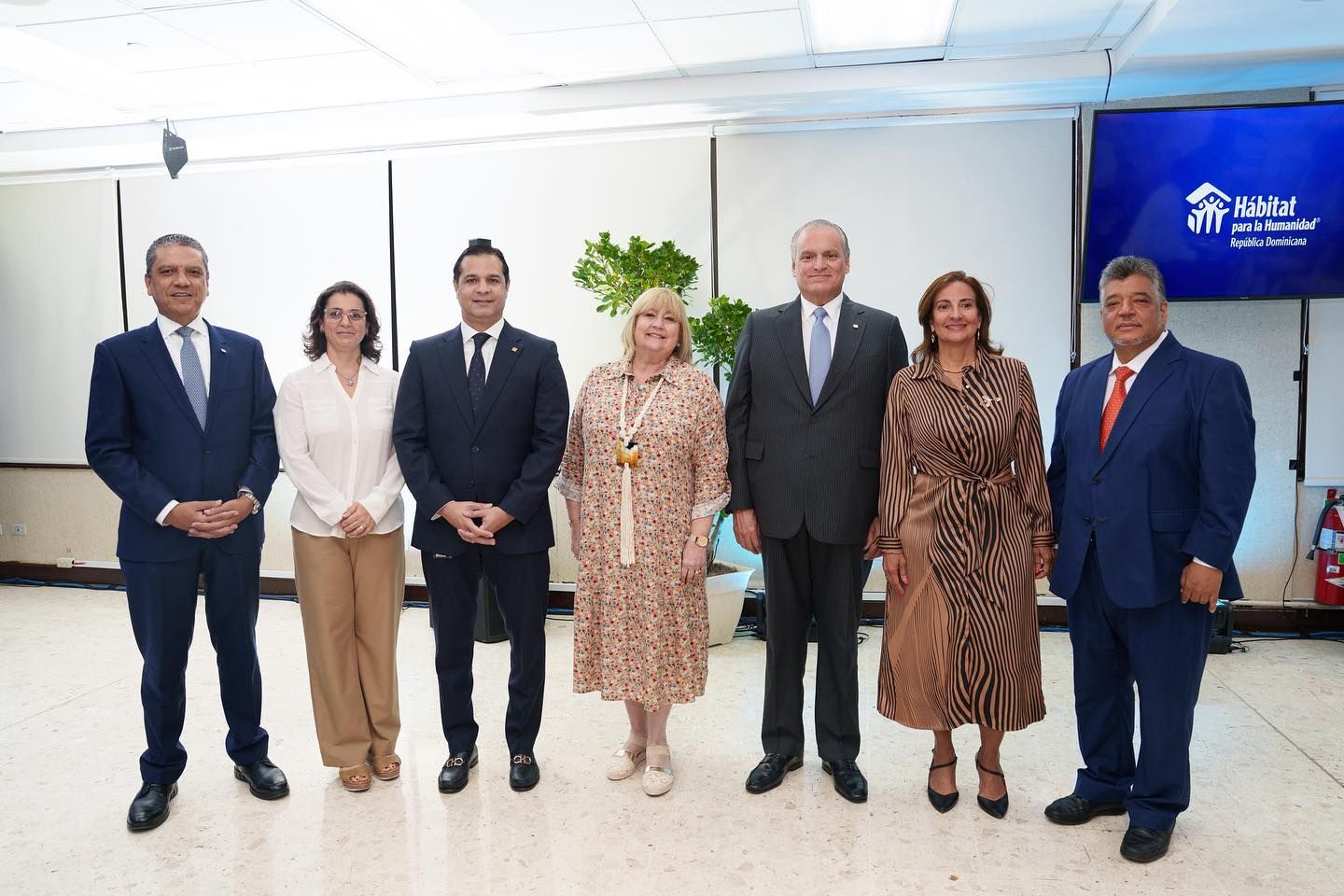 Alianza entre el CDES y el Banco Popular impulsa el desarrollo regional