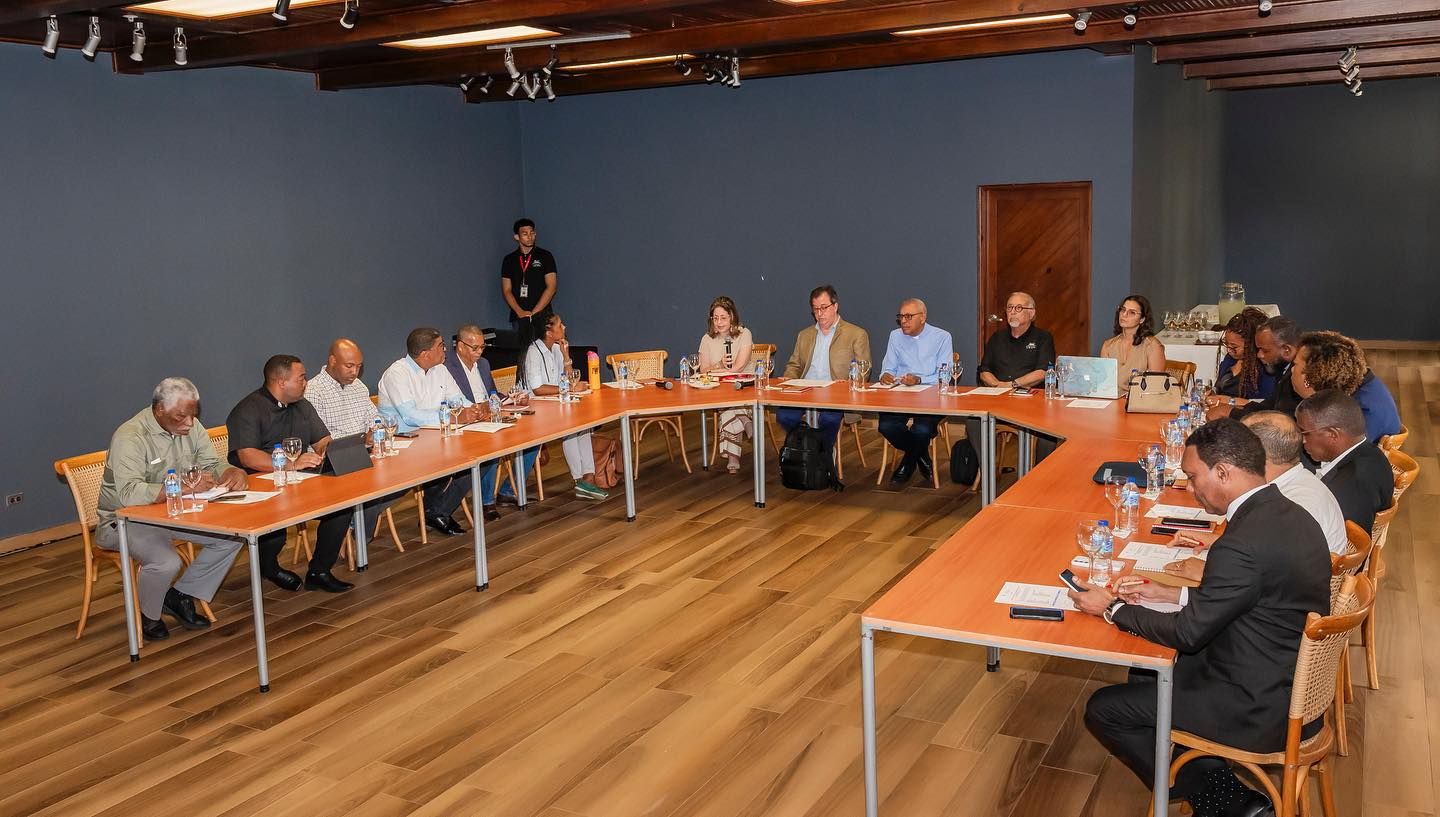 Centro León acoge jornada de articulación territorial entre Santiago y Monte Plata