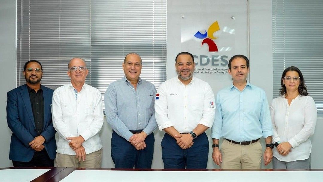 CDES, Defensoría del Pueblo y Cámara de Santiago dialogan sobre derechos, gobernanza y desarrollo urbano