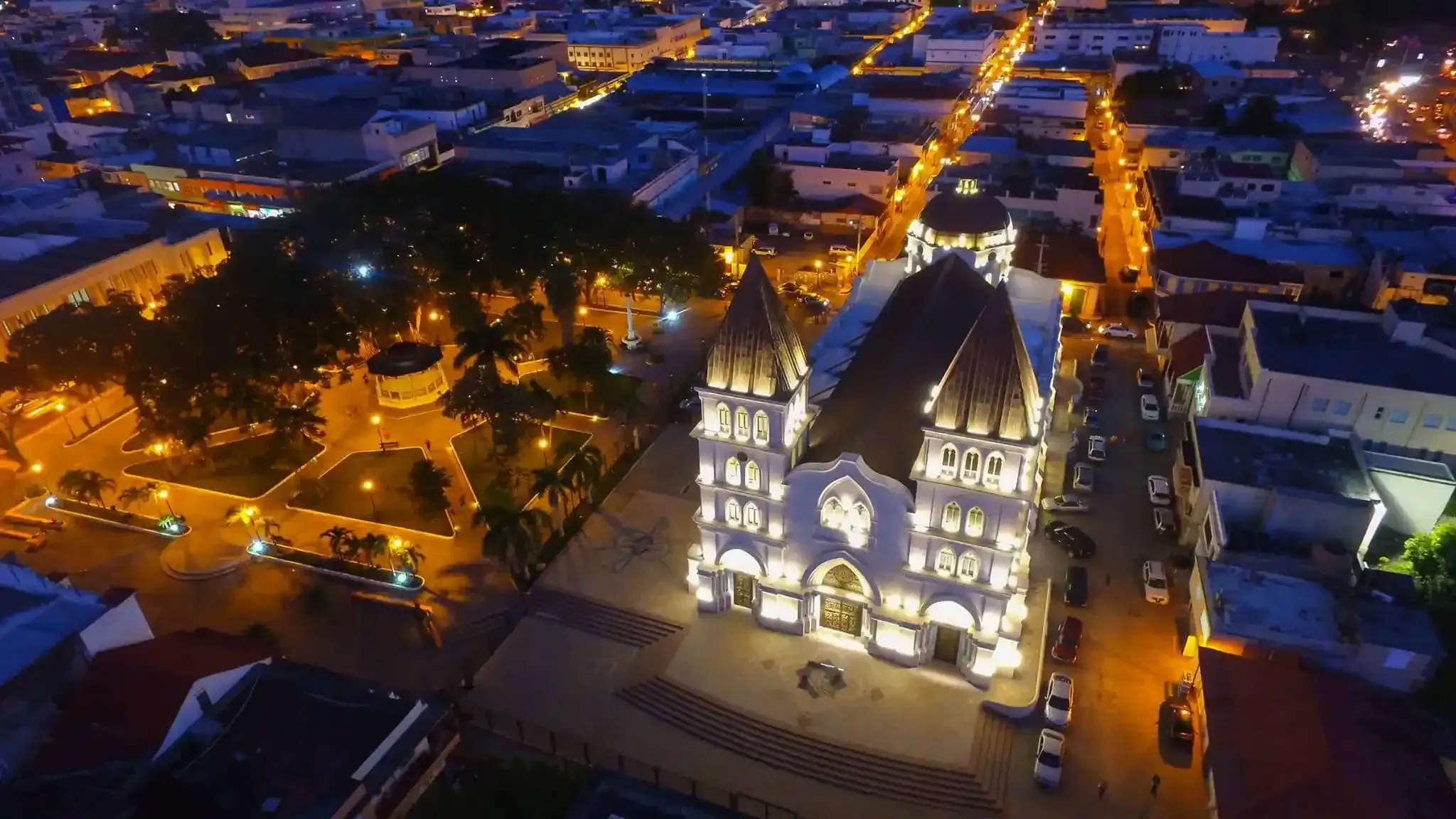 El Centro Histórico de Santiago más allá de los planos arquitectónicos
