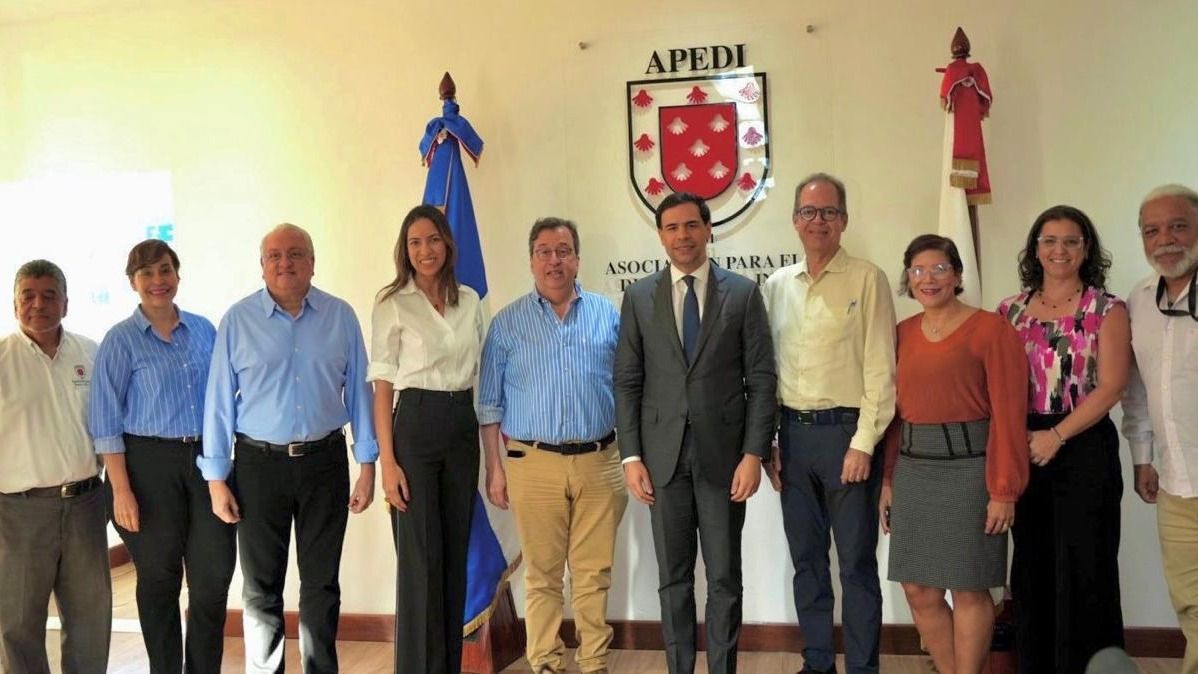 CDES y Ministerio de Cultura presentan detalles de la Primera Feria Provincial del Libro y la Cultura en Santiago
