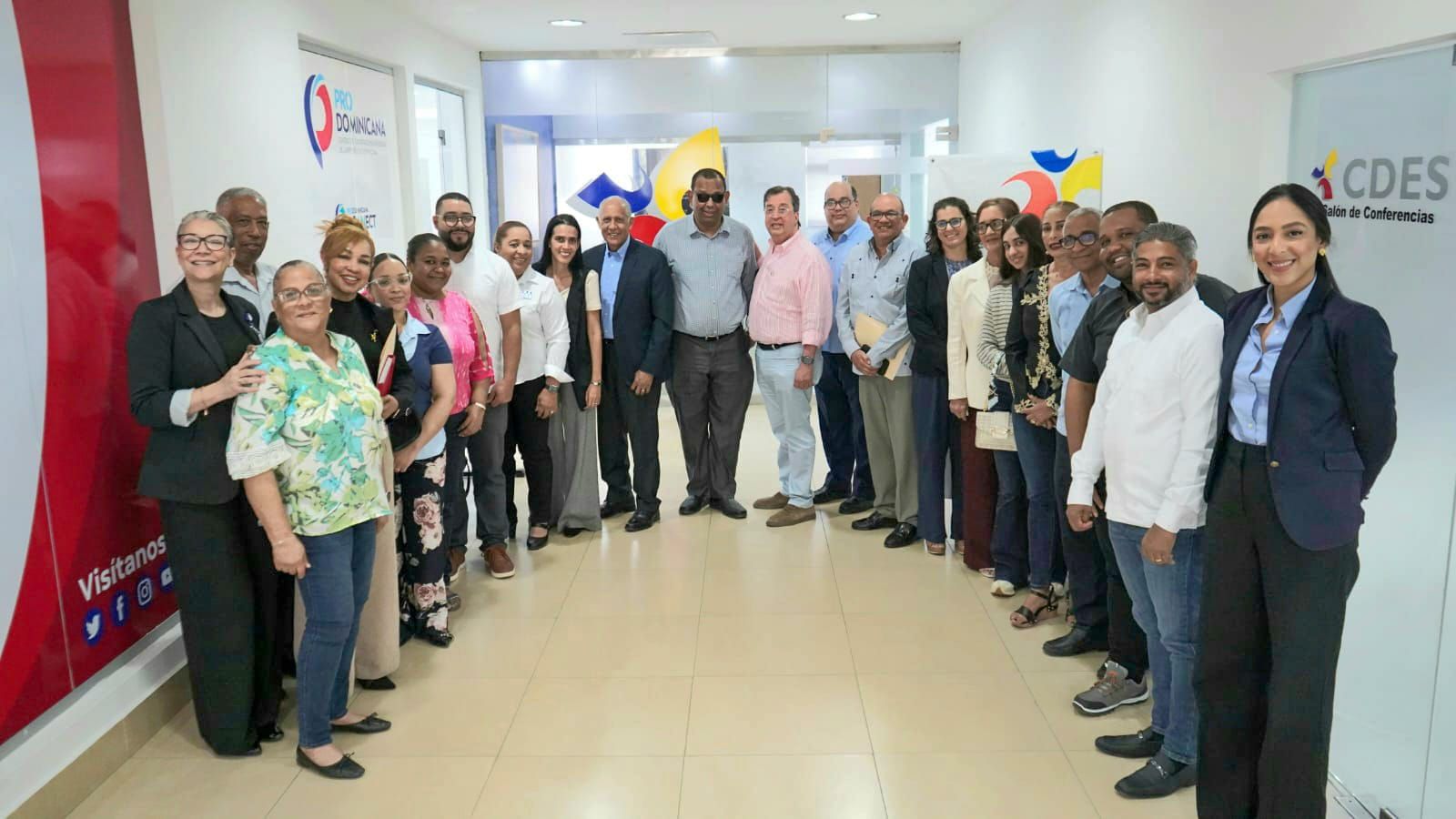 Cámara de Cuentas impulsa fortalecimiento del sistema de denuncias y veeduría social en el Cibao