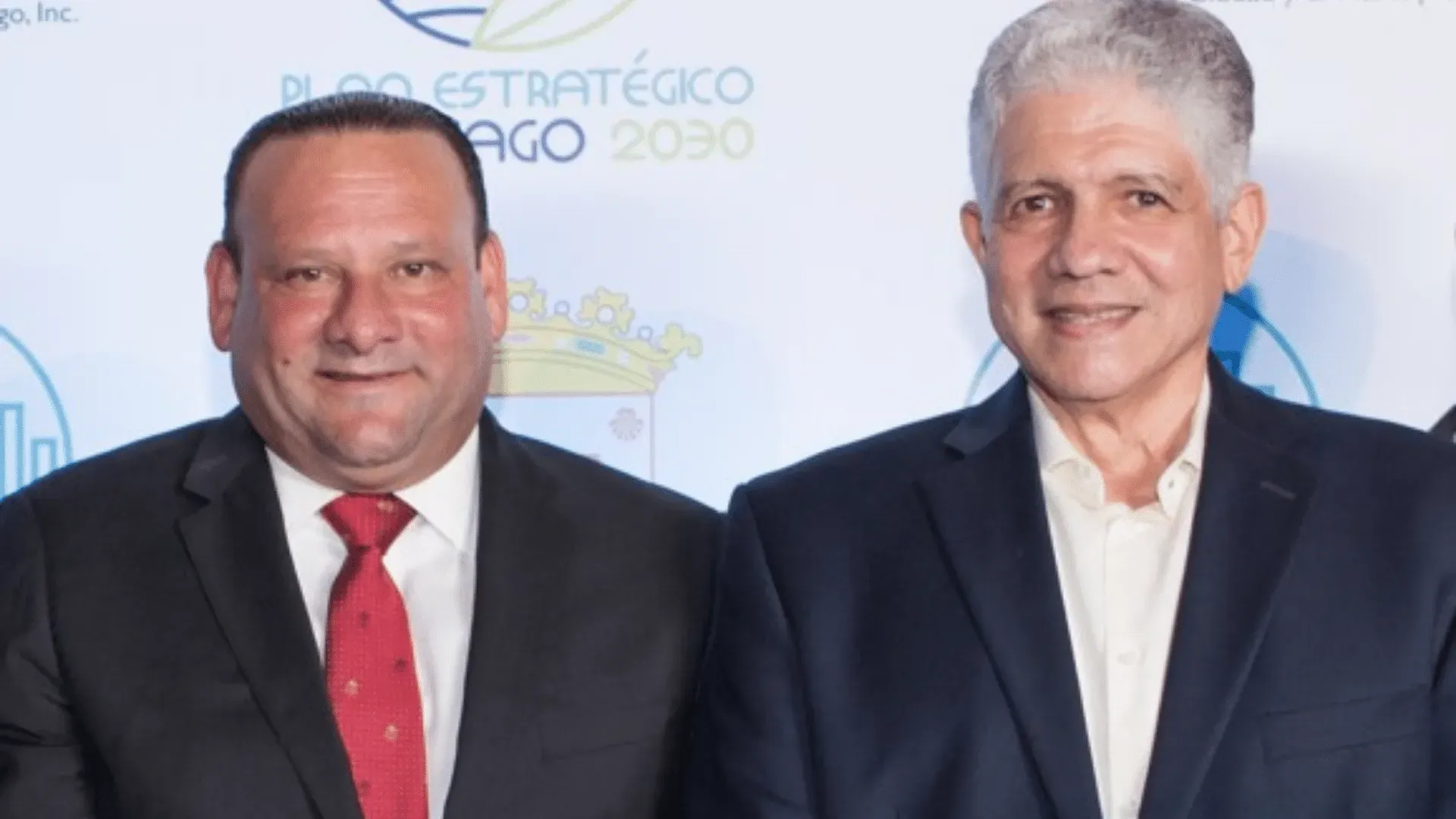 CDES reconoce que Oficina Senatorial gesta desarrollo estratégico de Santiago
