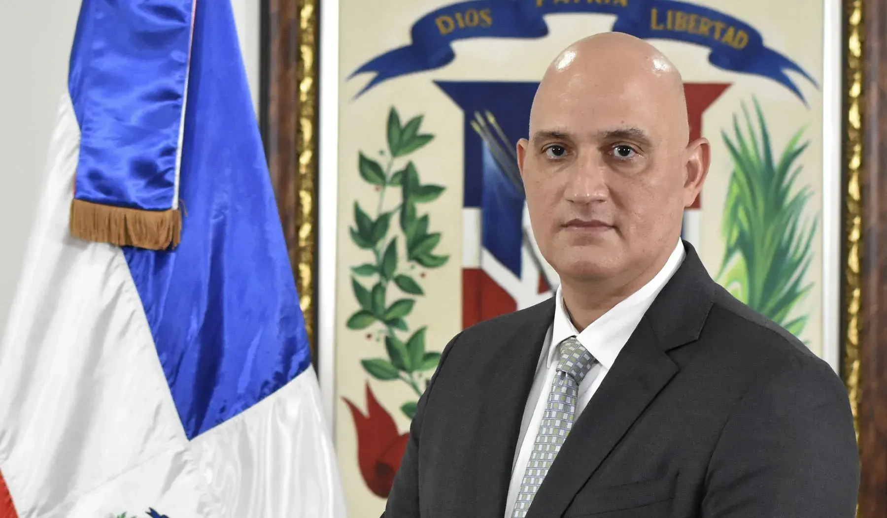 Ministro de Economía Pavel Isa valorará proyectos de Santiago
