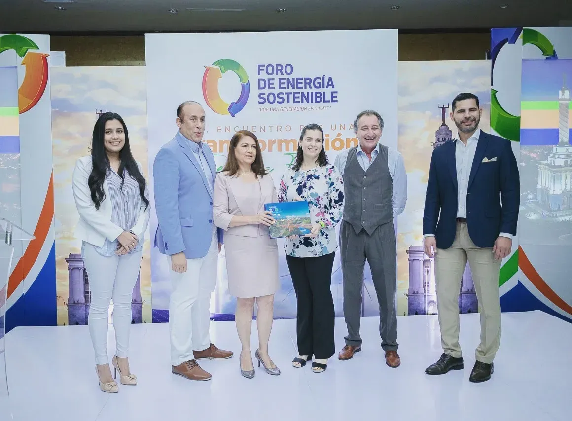 La Transformación Energética se celebra exitosamente en el marco del Foro Energía Sostenible y la Agenda Oficial de Desarrollo Santiago 2030
