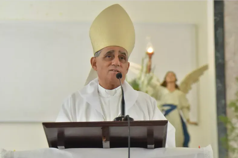 CDES felicita Arzobispo de Santiago Freddy Bretón como ganador Premio Nacional Feria del Libro
